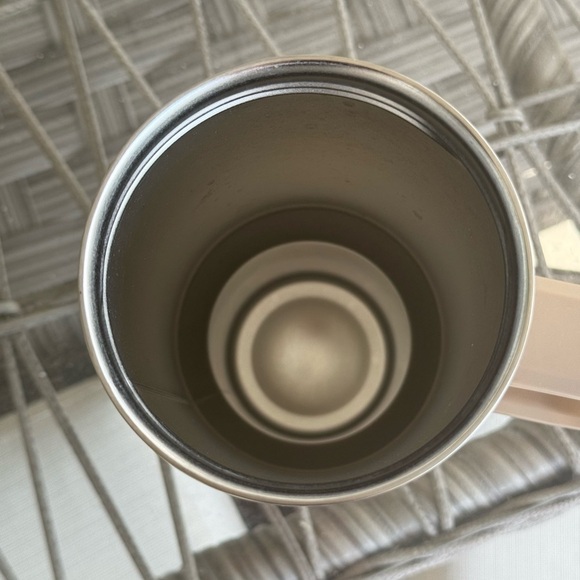 Stanley Adventure Quencher In Driftwood Travel Tumbler Straw Cup 40 oz - Picture 11 of 11